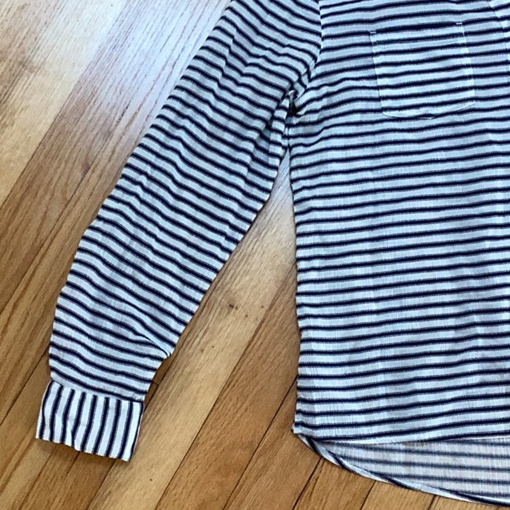 Carve Designs Dylan horizontal stripe organic cotton Gauze Shirt size medium - Picture 5 of 10